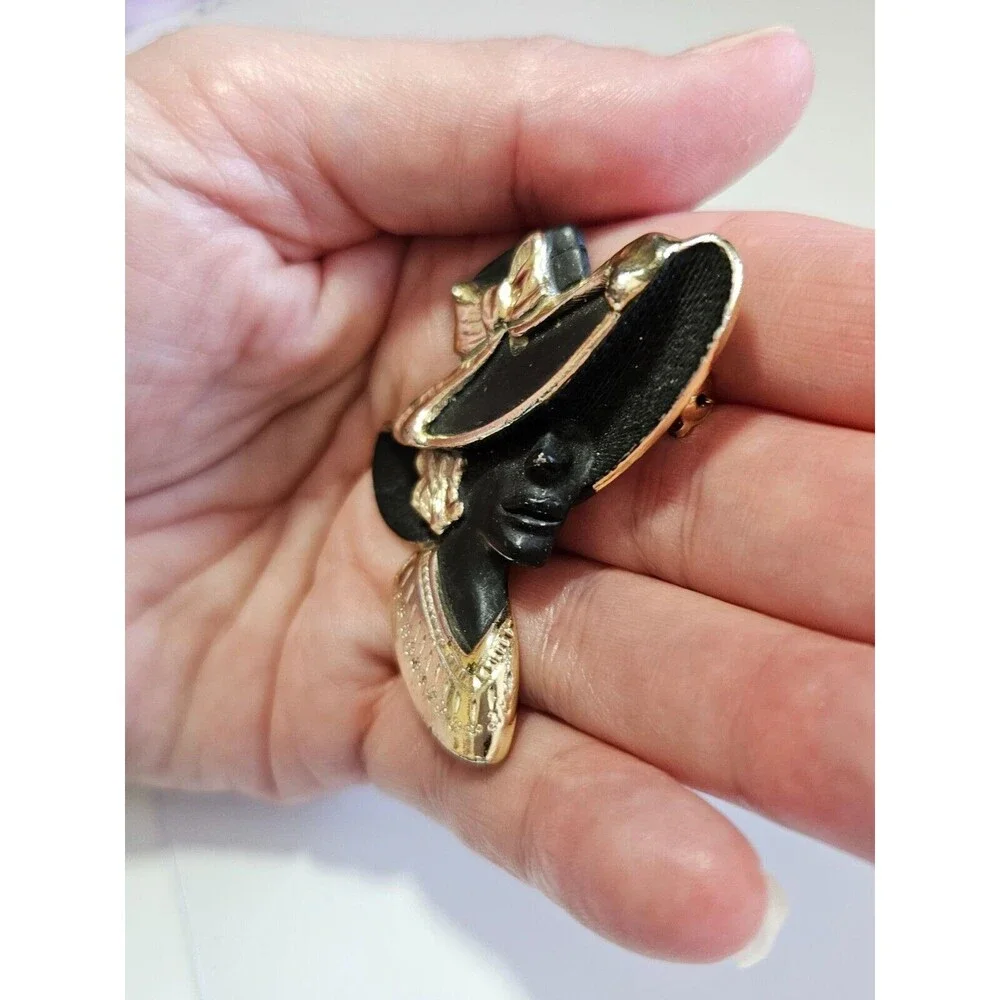 Torino gold tone black matte brooch silhouette vintage hat fancy